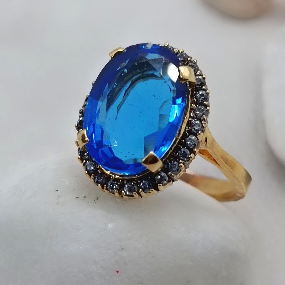 Beautiful  blue crystal  stone ring